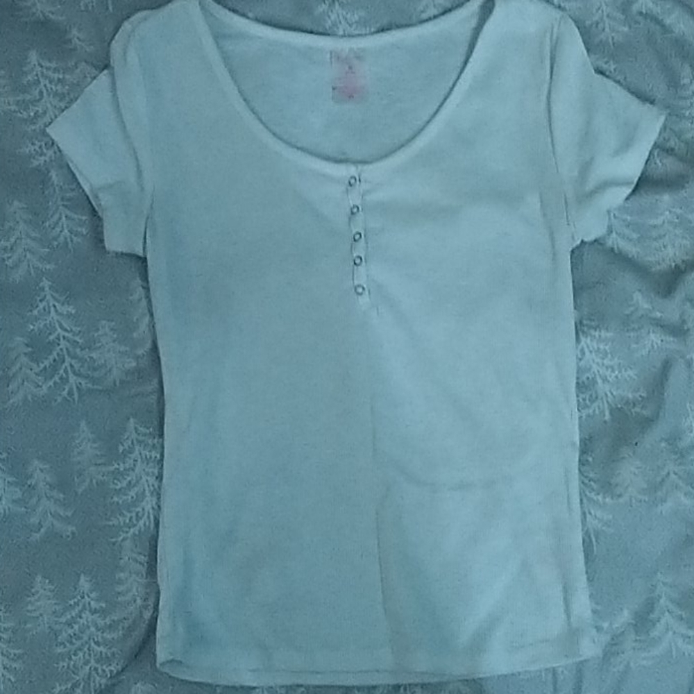 White T-shirt